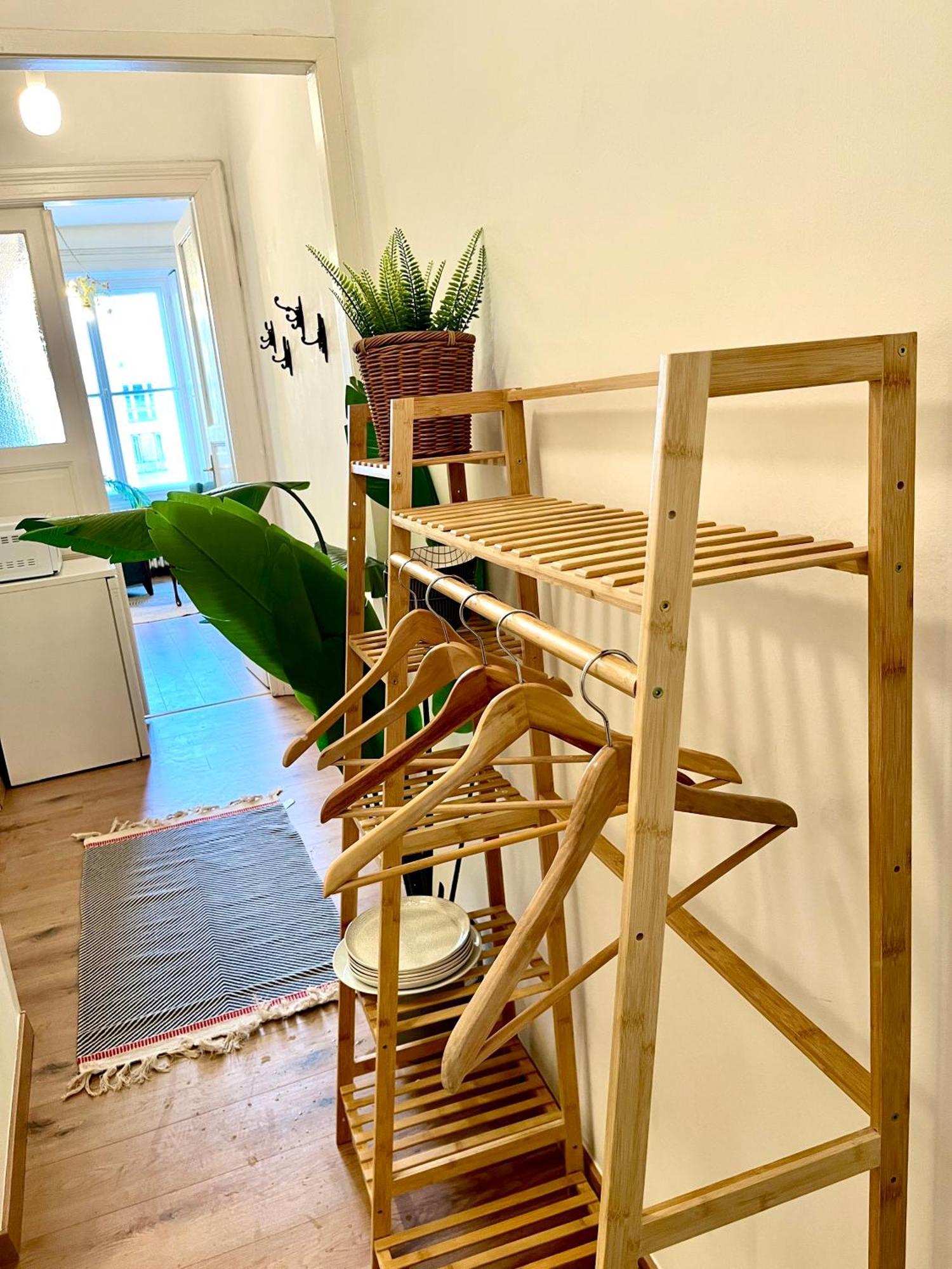 Arty Studio Flat At Downtown