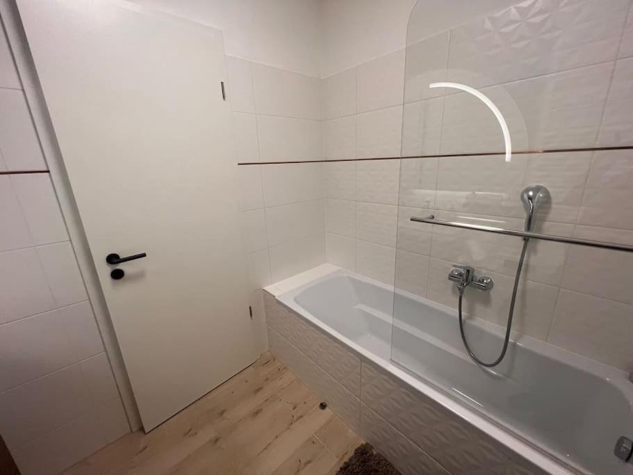 Lägenhet Karzo Lk 206 *