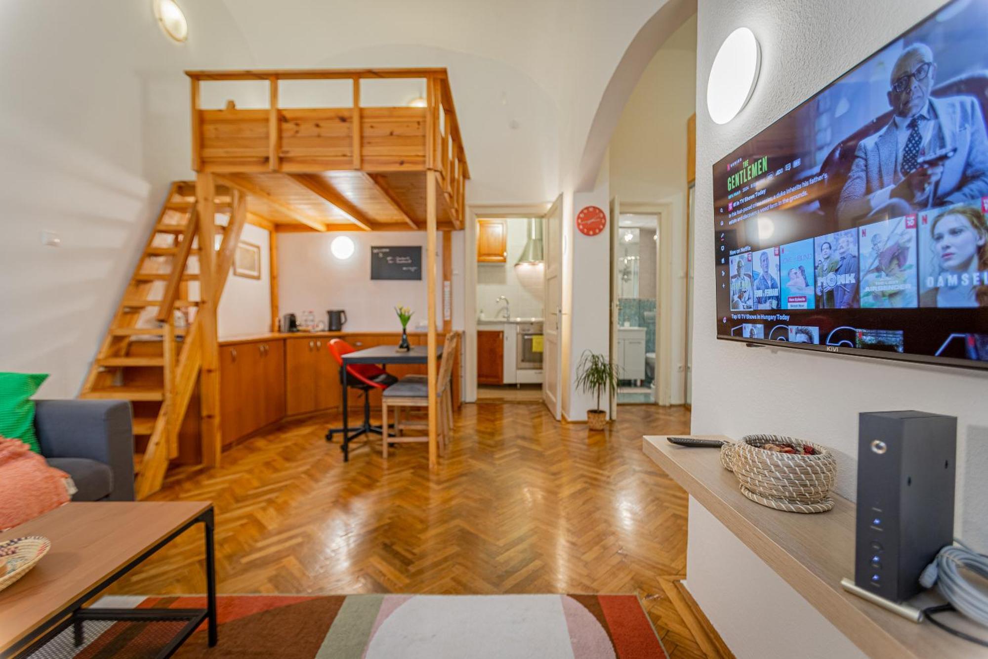 Dorotea - Cosy In The Heart Of Budapest