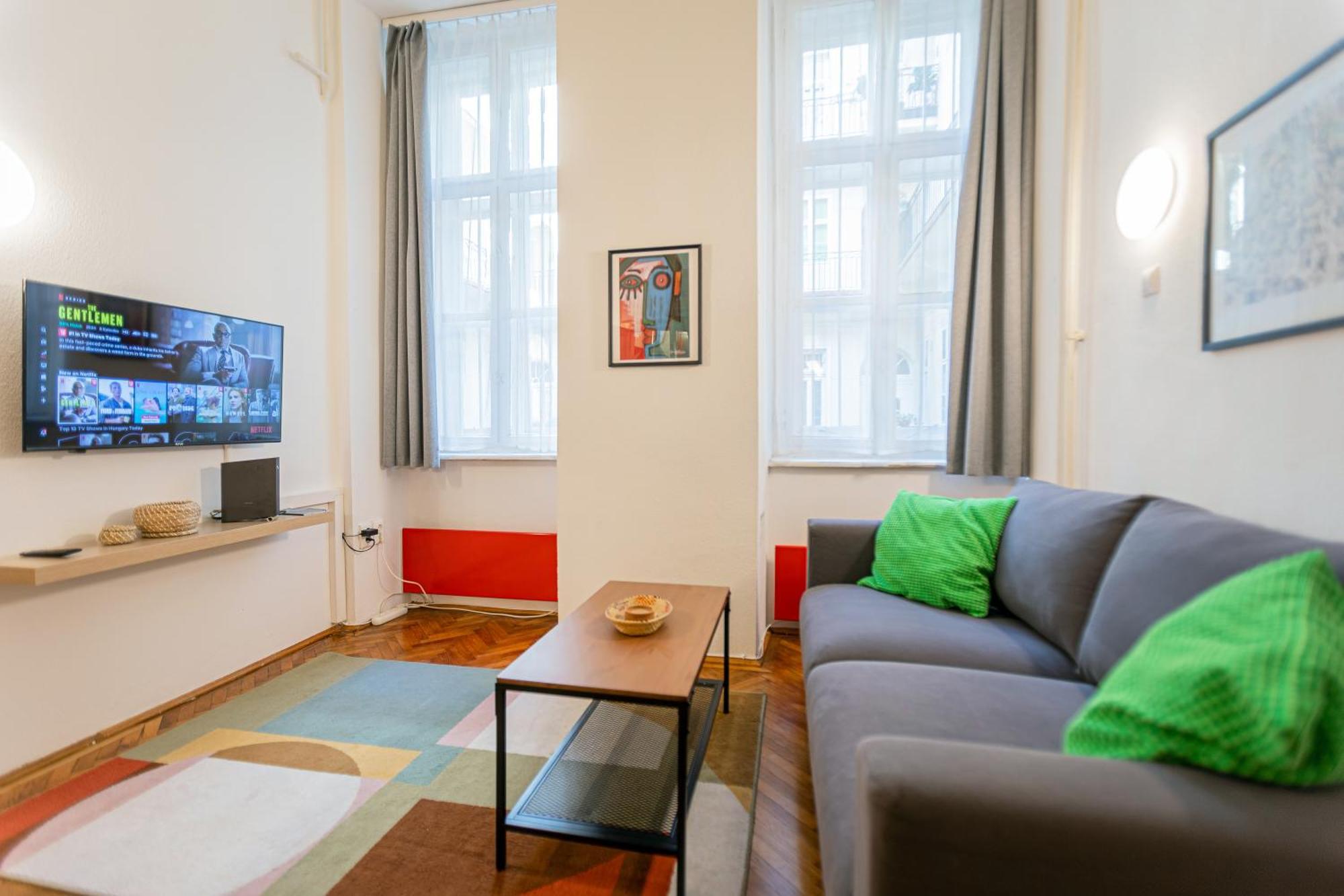 Dorotea - Cosy In The Heart Of * Budapest