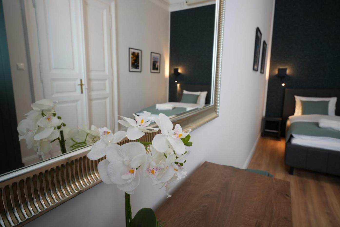 Ds36 Budapest-3 Haloszobas Lakas A Belvaros Sziveben Apartamento Budapest