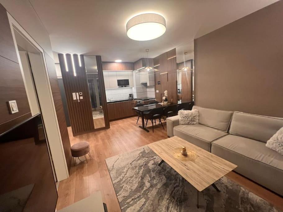 Apartamento Karzo Lk 208