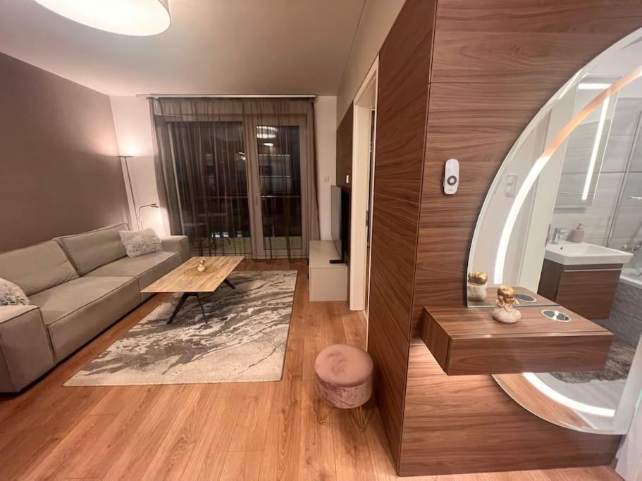 Apartamento Karzo Lk 208 *