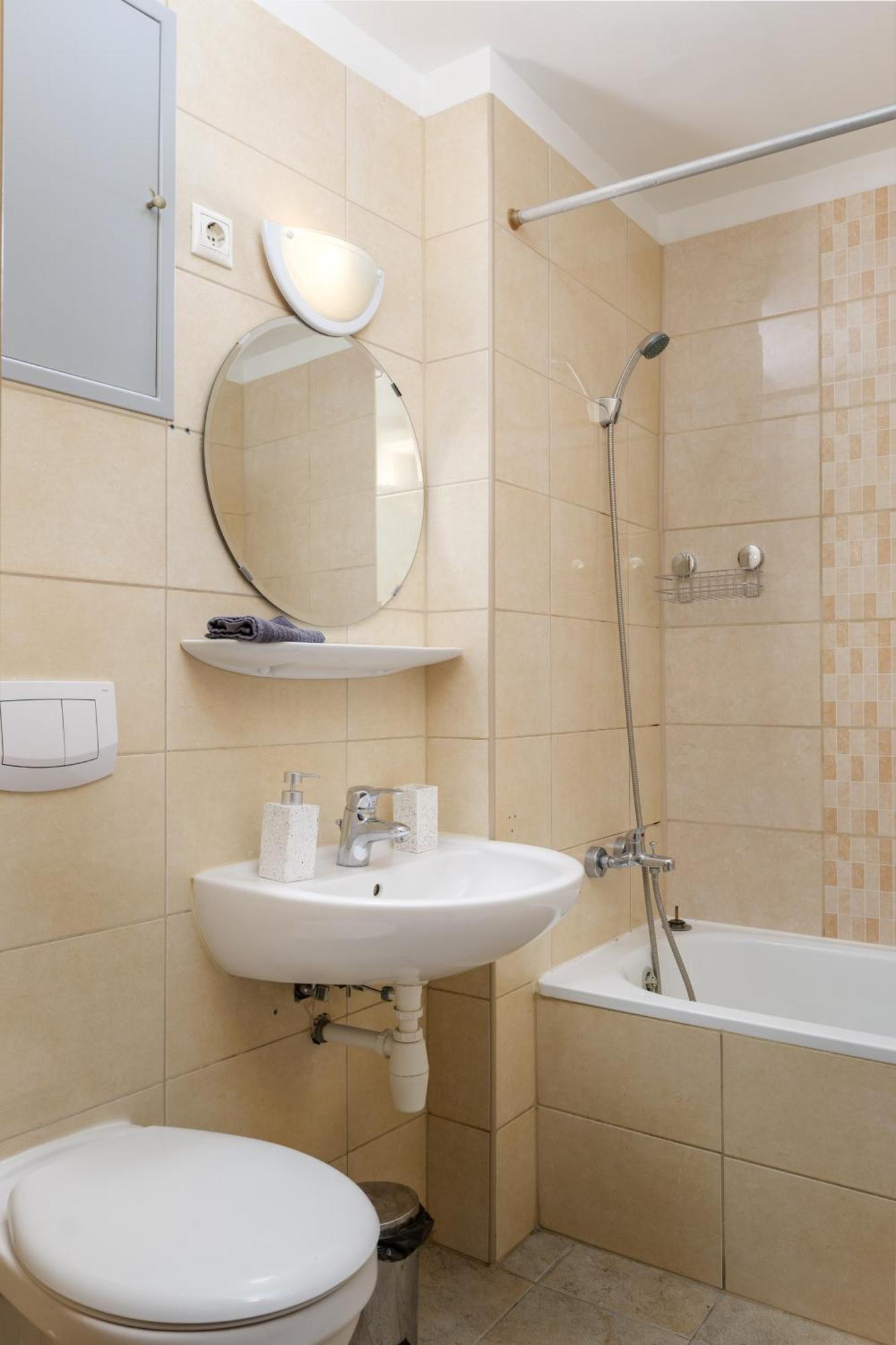 Apartament Akacfa Centrum - Cosy *