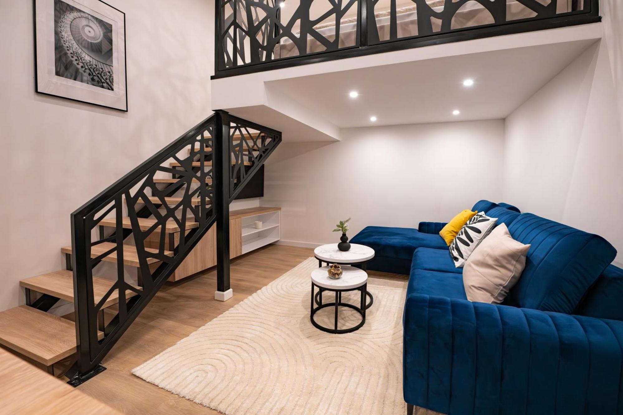 Andrassy - N14 * Budapest