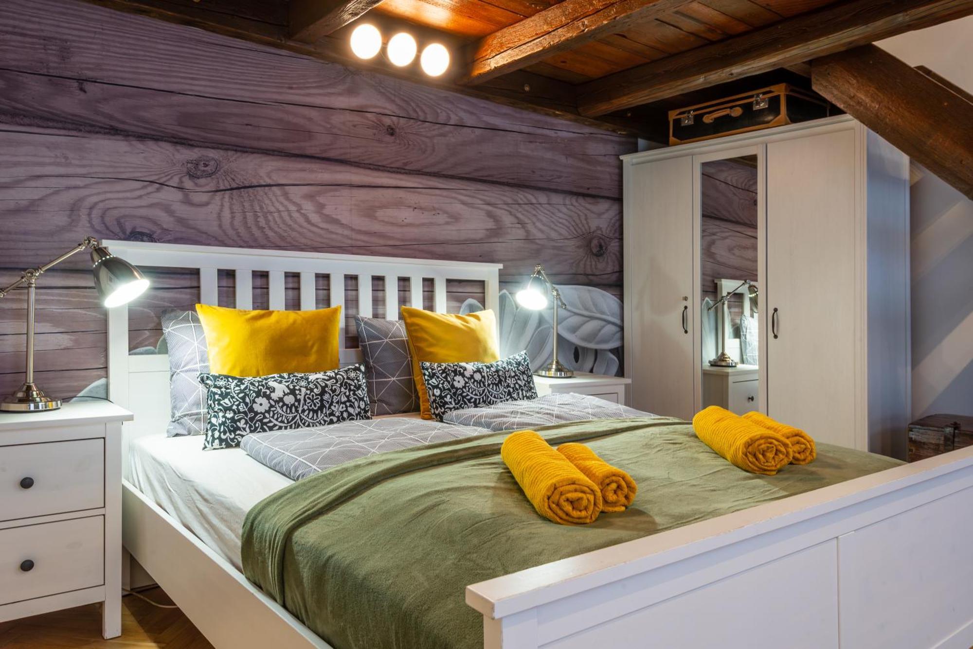 Holidays Courtyard Apartamento *