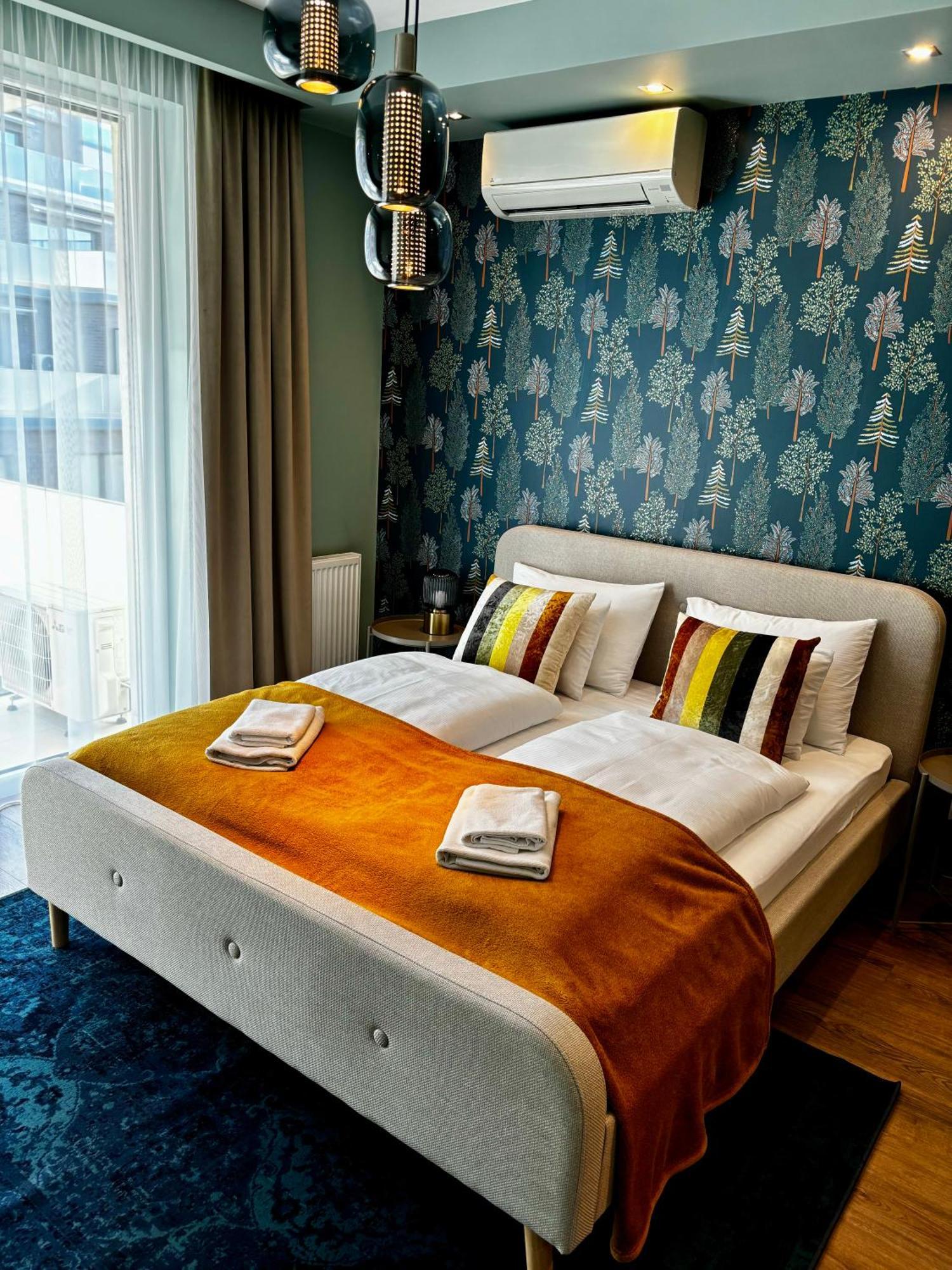 Corvin Park Appartement *