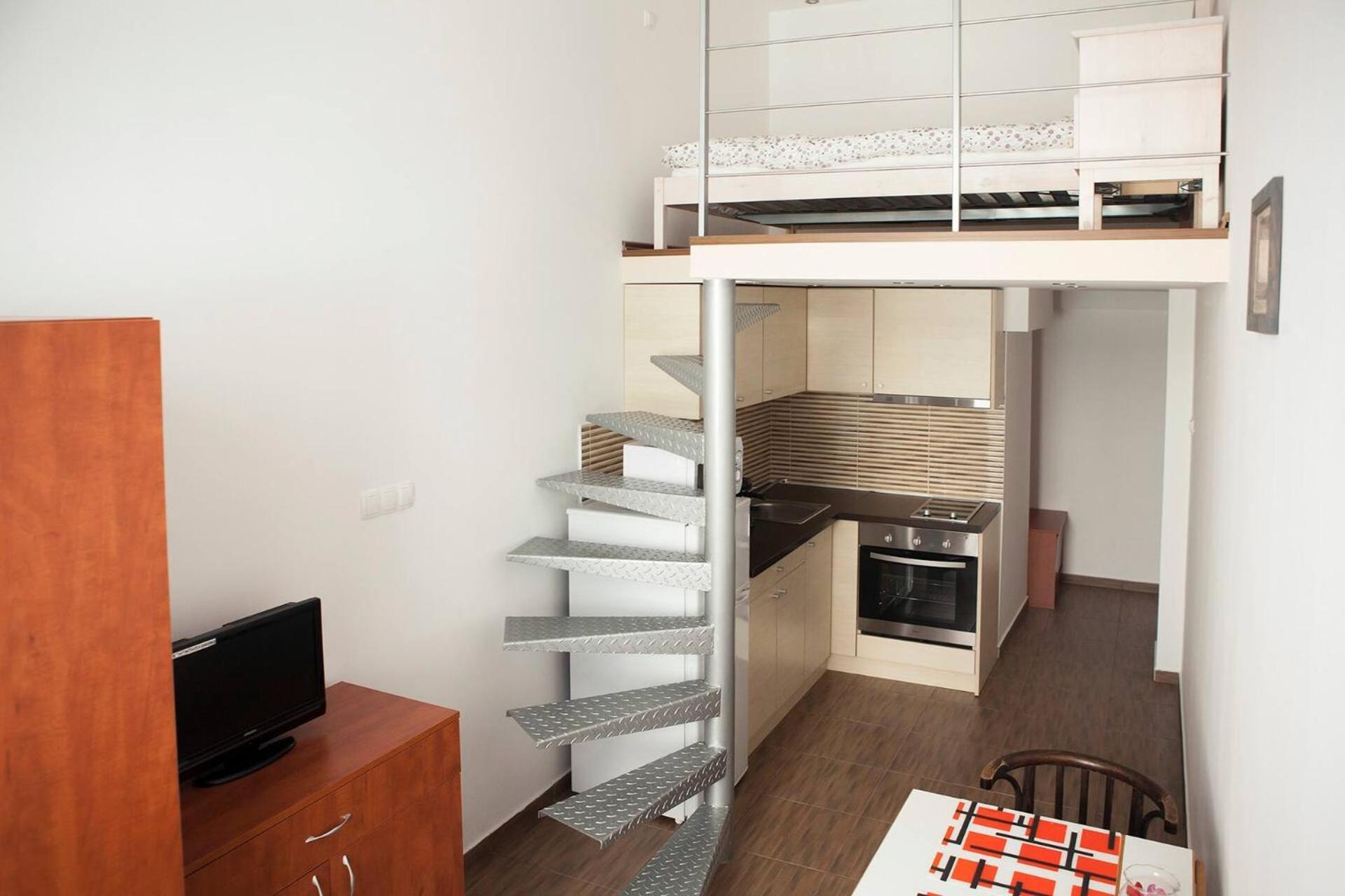 Downtown Csengery 10 Apartman *