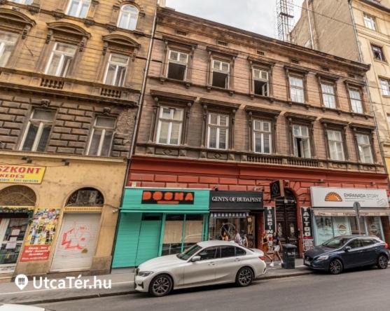 Gabi's Broadway Nest @ Nagymezo Str * Budapest