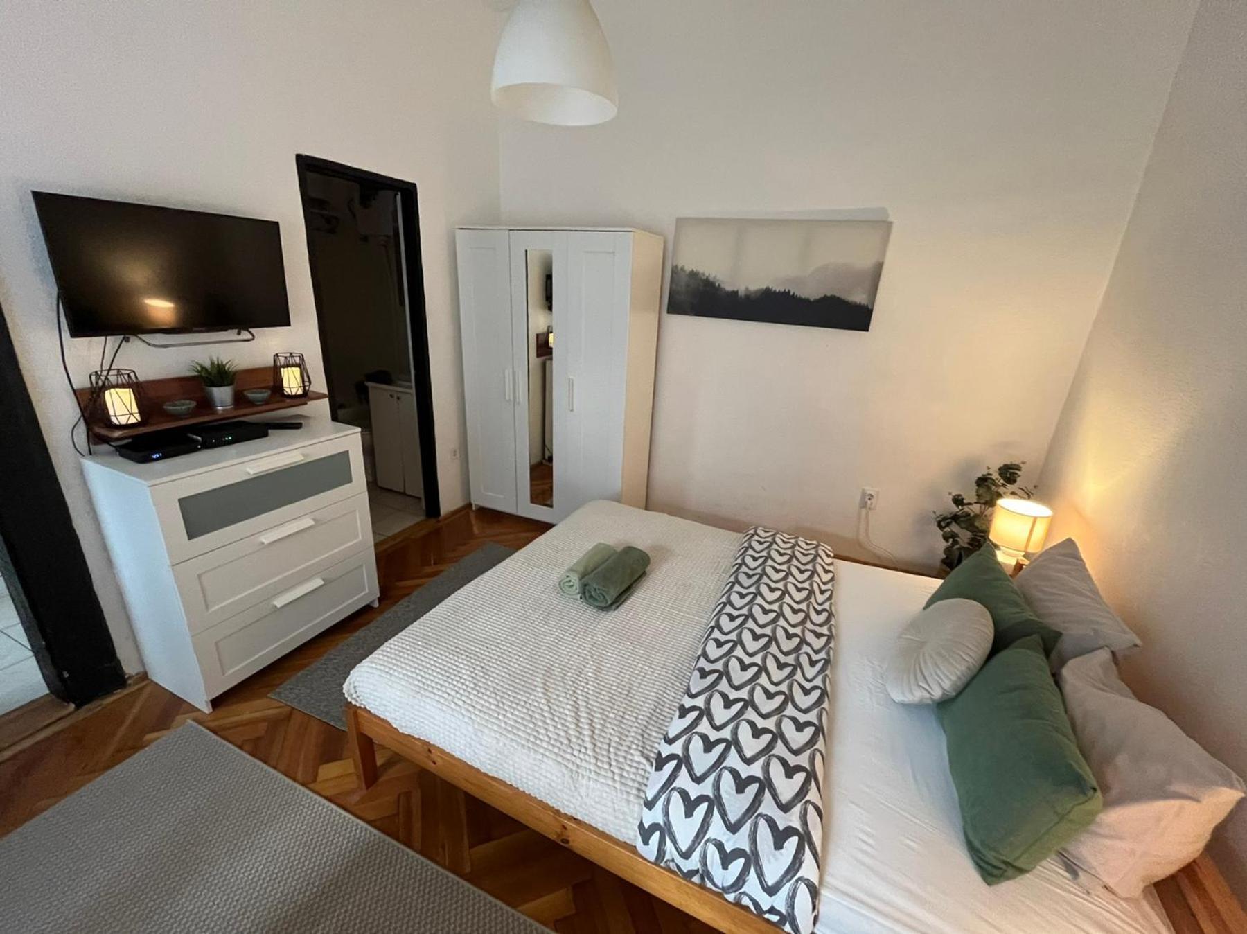 Feel Like - Cozy Downtwon Studio For 2 Apartamento