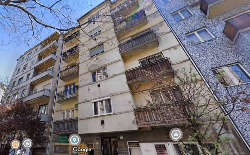 Kenyelmes Lakas Jo Helyen Budapest