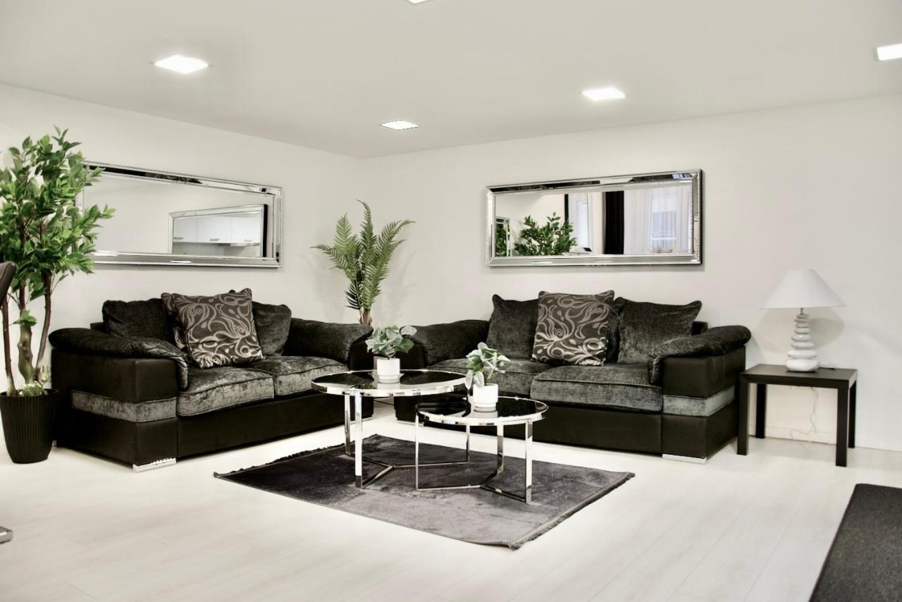 Premium By Hi5- Close To Parliament Budapest