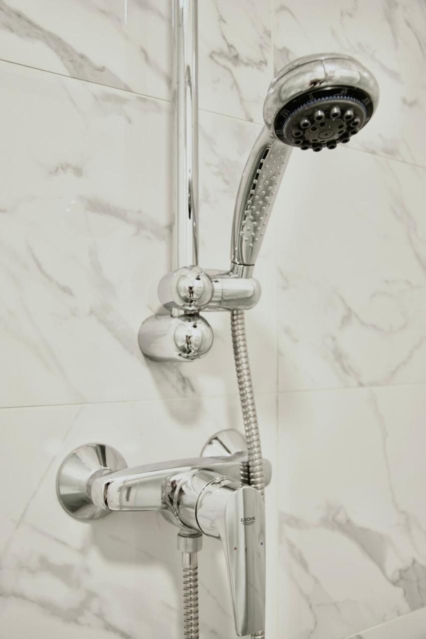 Premium By Hi5- Close To Parliament Budapest