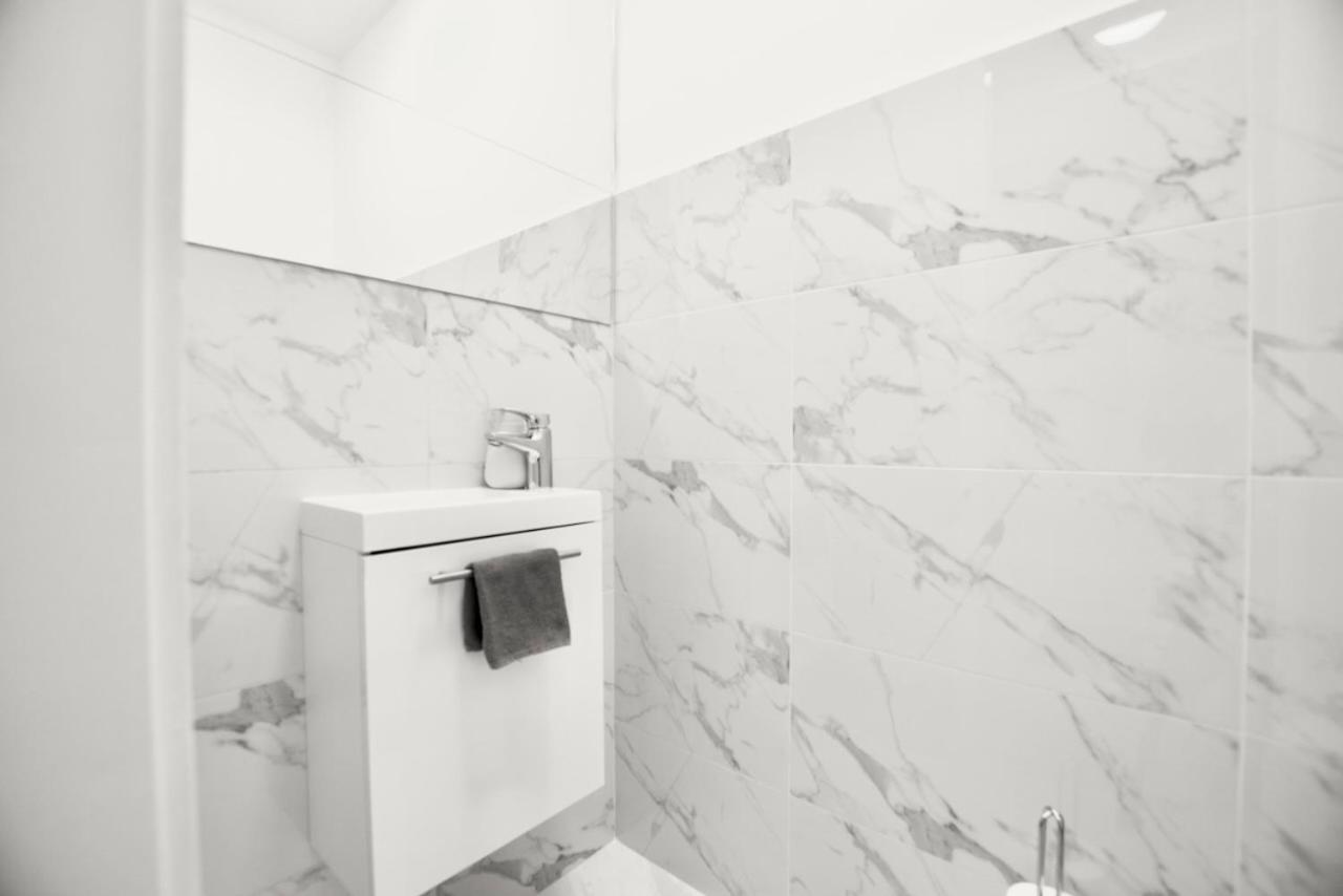 Premium By Hi5- Close To Parliament Budapeszt