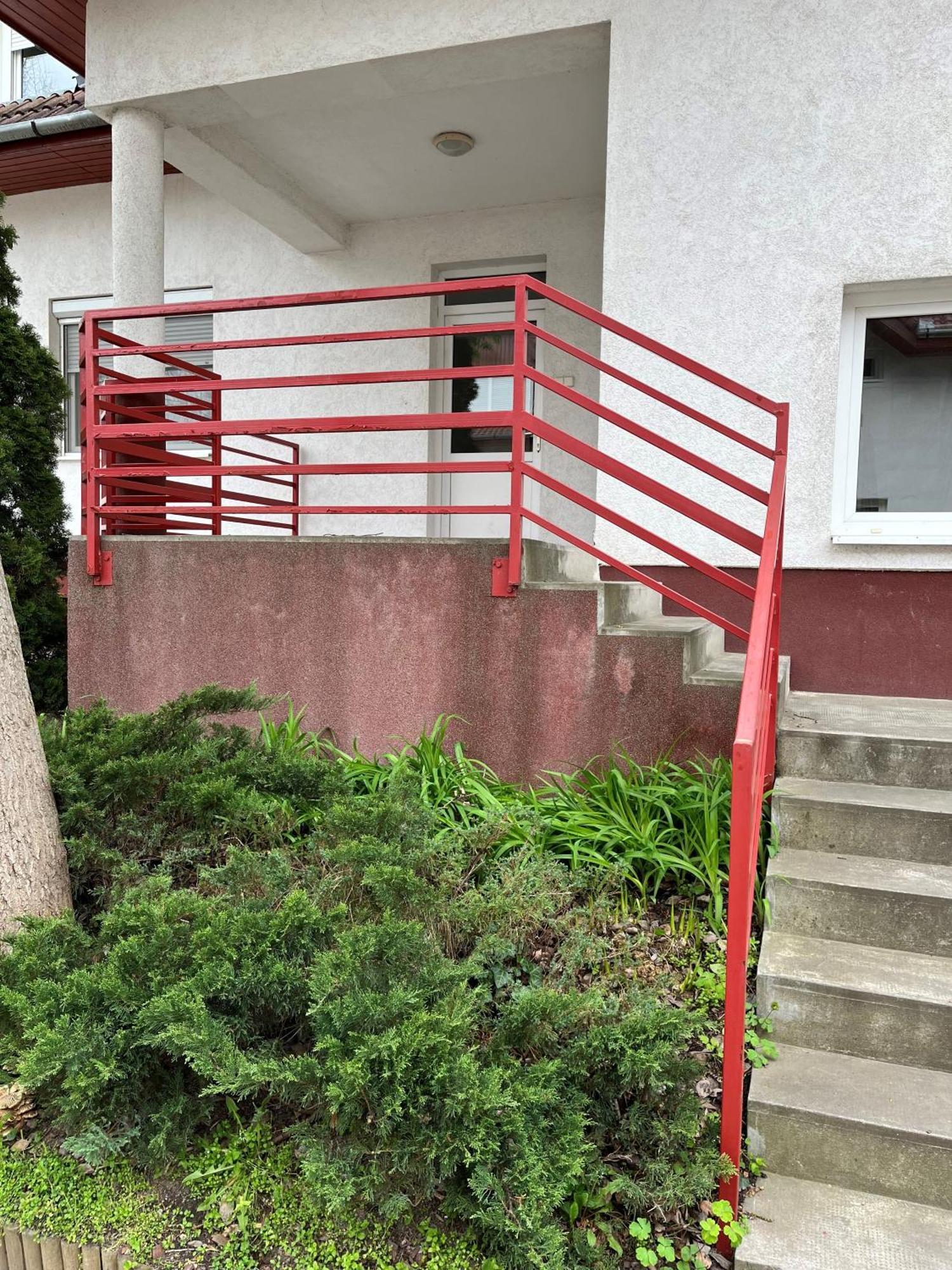 Kiraly Csaladi Apartman- Royal Family #freegarage Apartament
