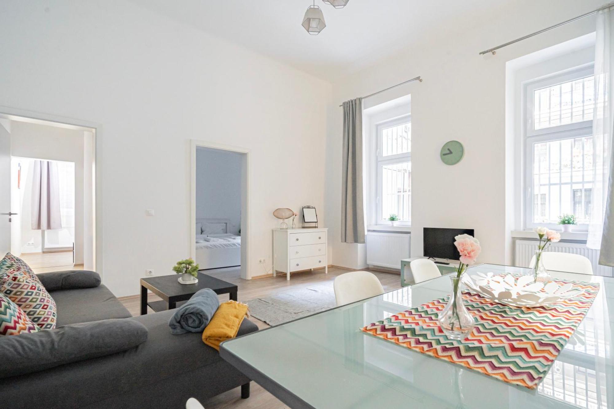 Casabella - 2 Bedroom Near To Andrassy Ave Appartement