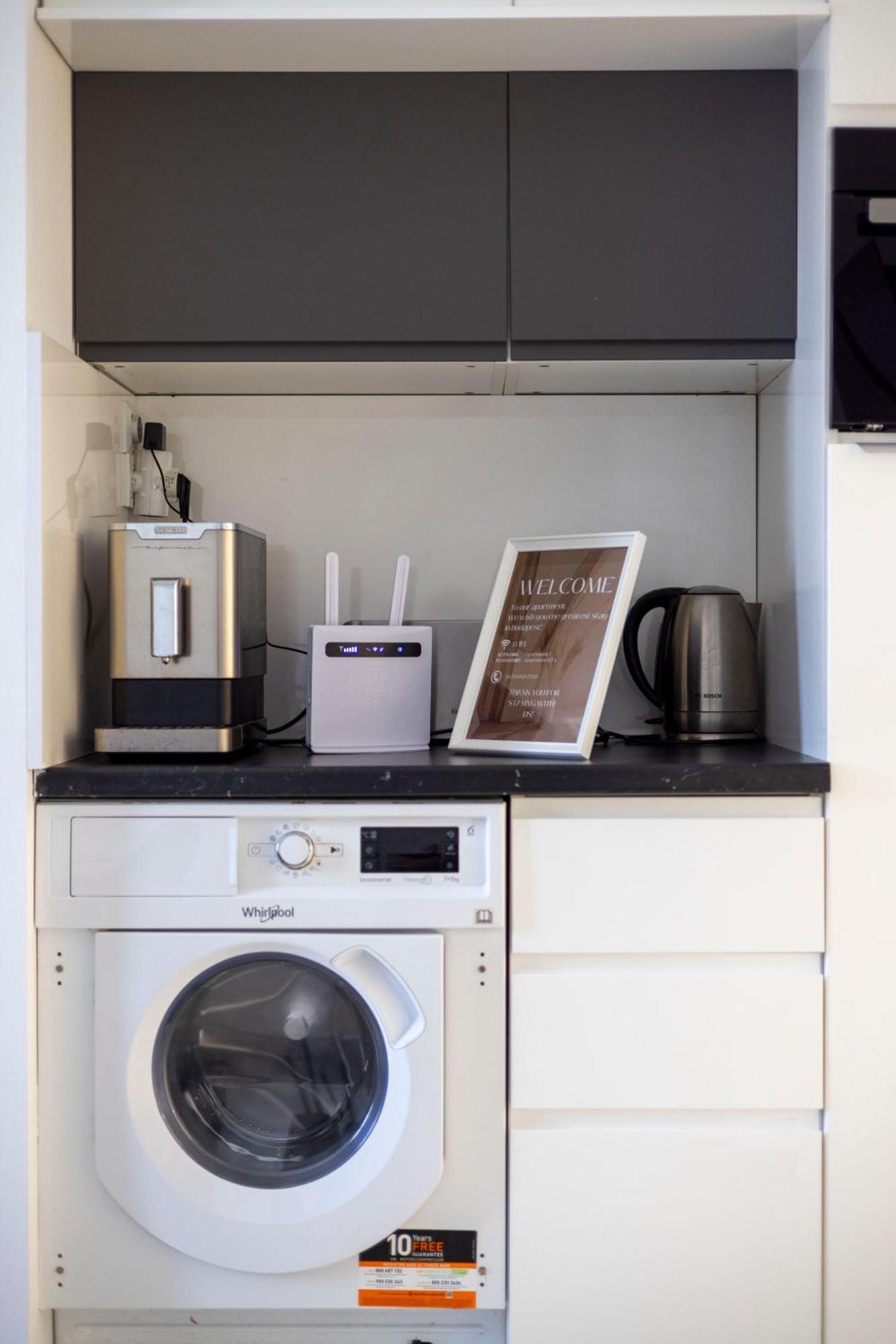 Deluxe Grand W/ 5 Bedrms Apartamento Budapest