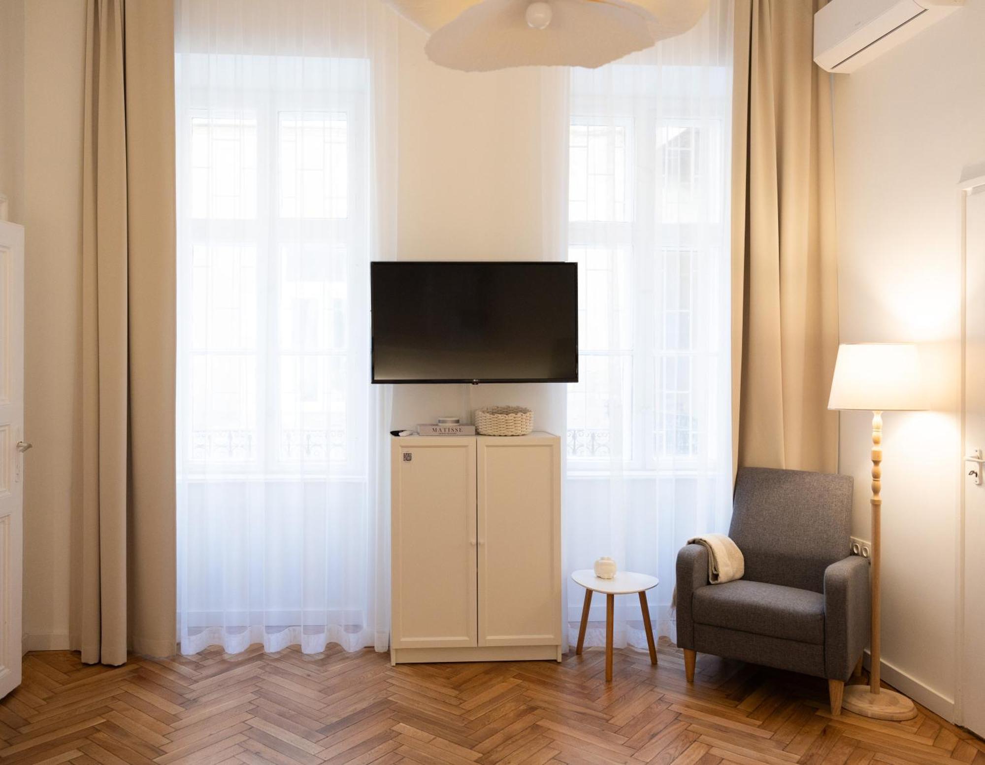 Cozy In * Budapest