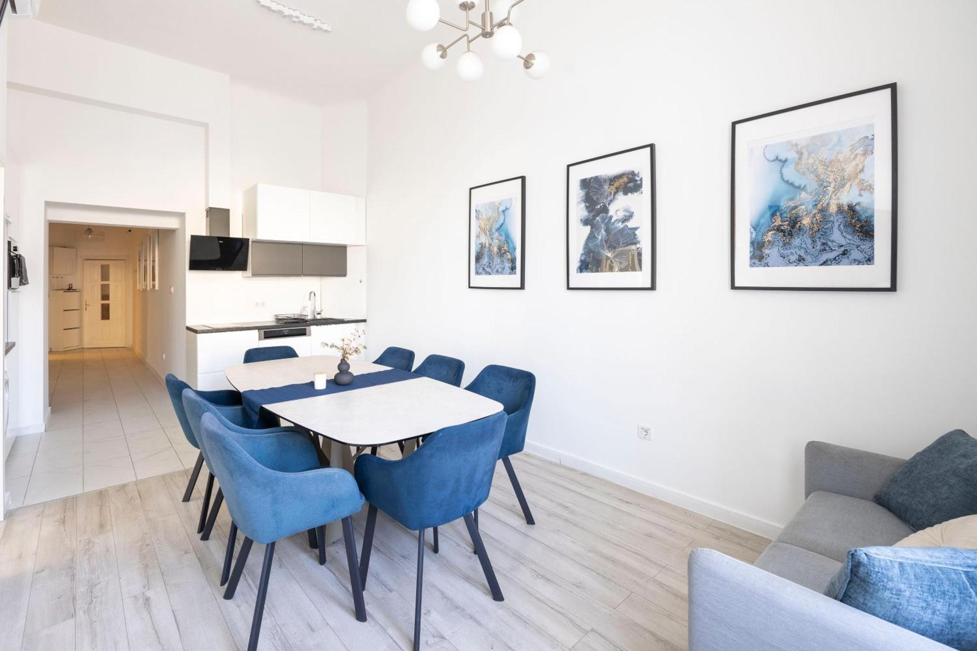 Apartman Deluxe Grand W/ 5 Bedrms *