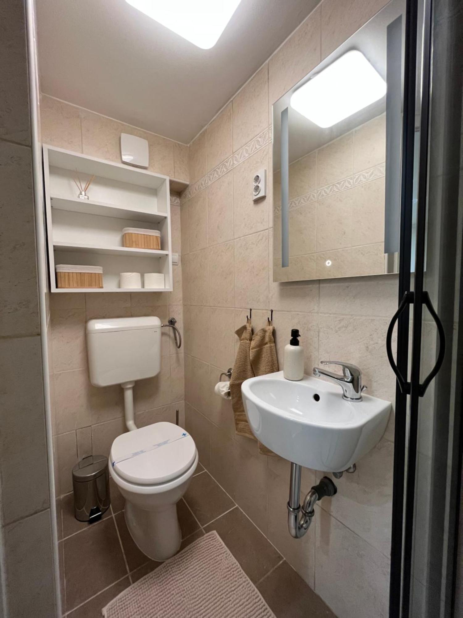 Mini Gallery Szondi Apartmán