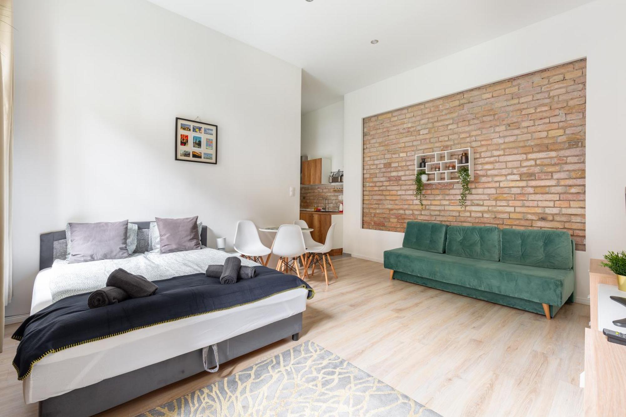 Central Studio By Stn *