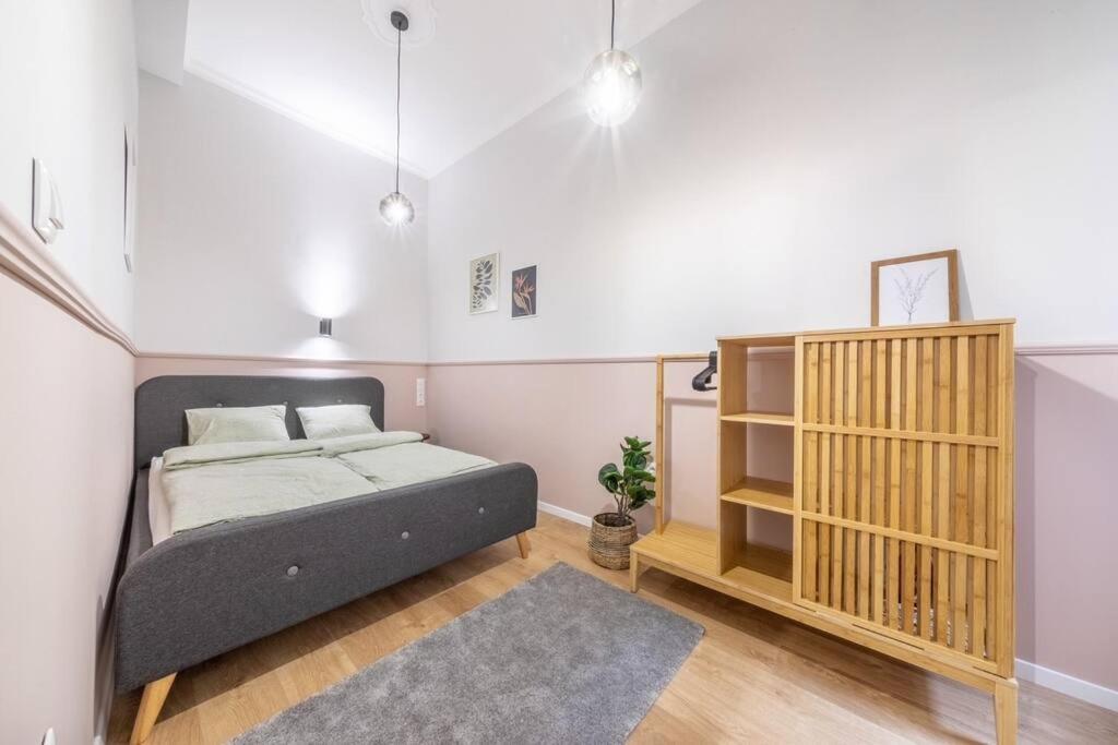 Apartment Ruby 3-bedroom Location *