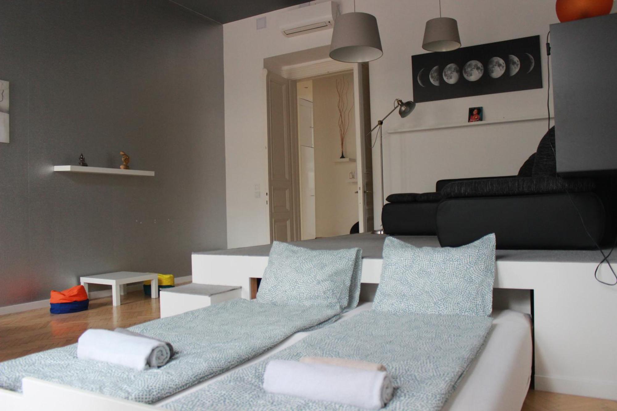 Downtown Oasis - Your Adventure Starts Here Apartment