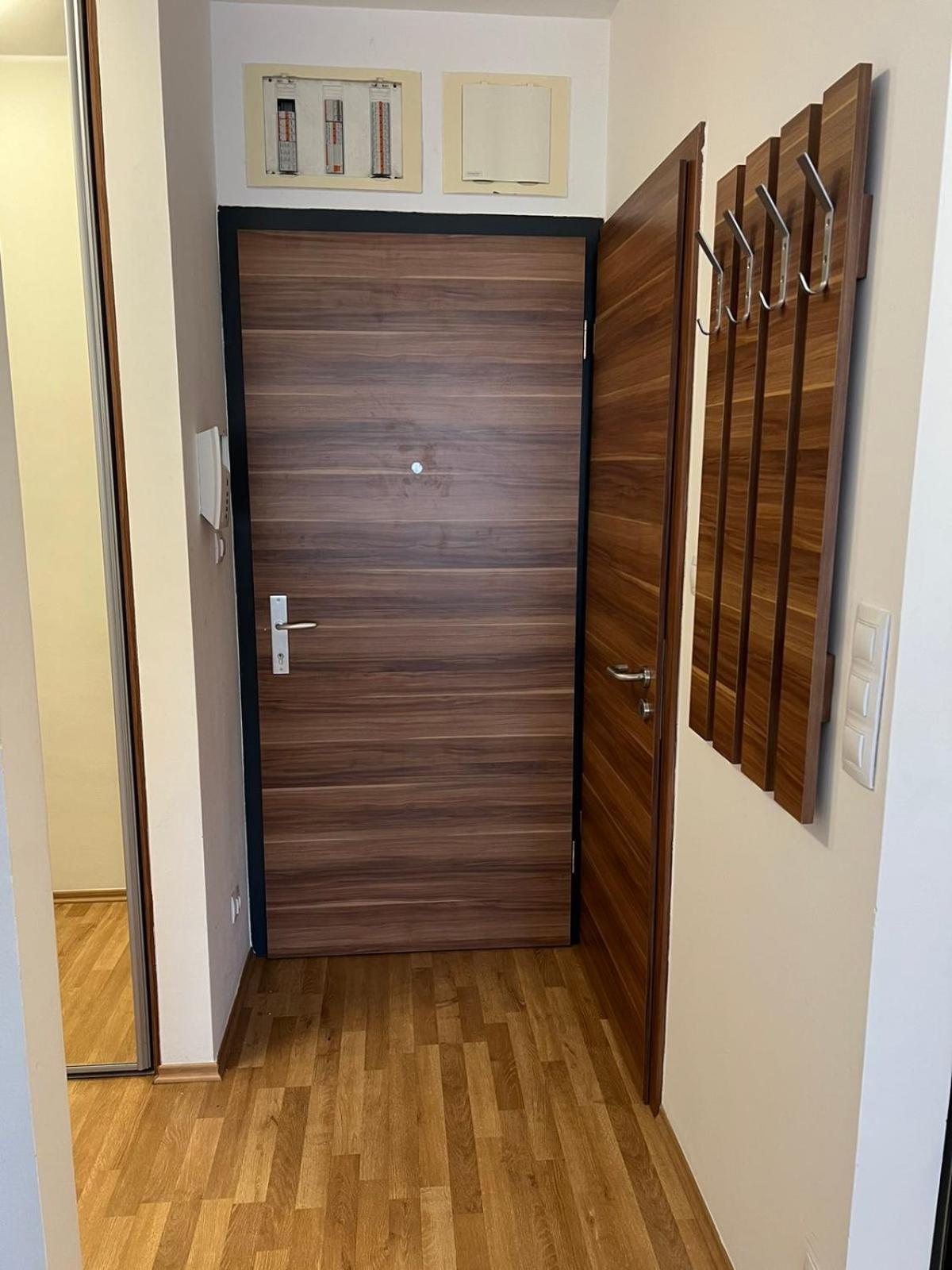Lux Cordia With Free Parking Appartamento *
