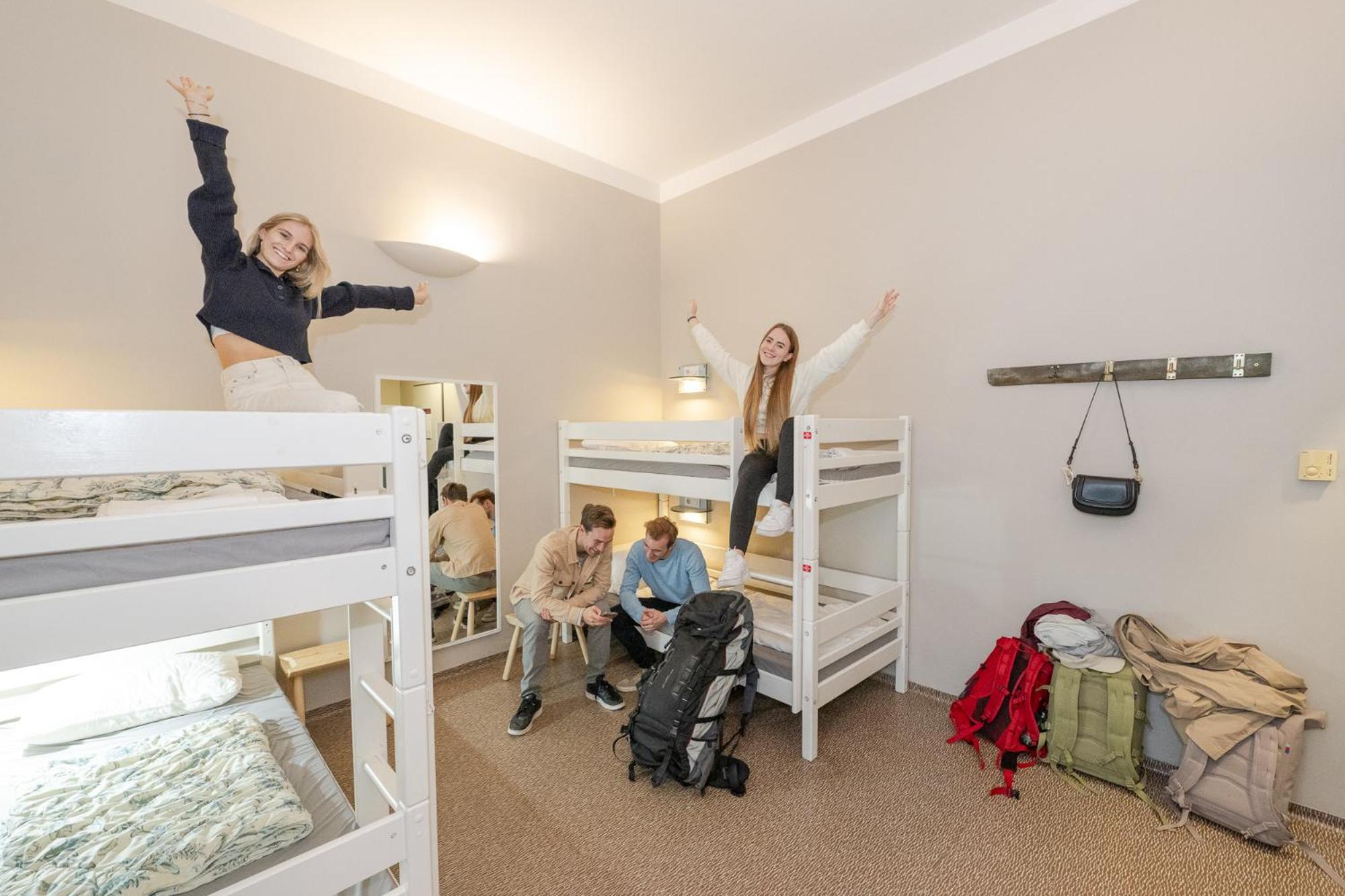 Hostel Wombat's