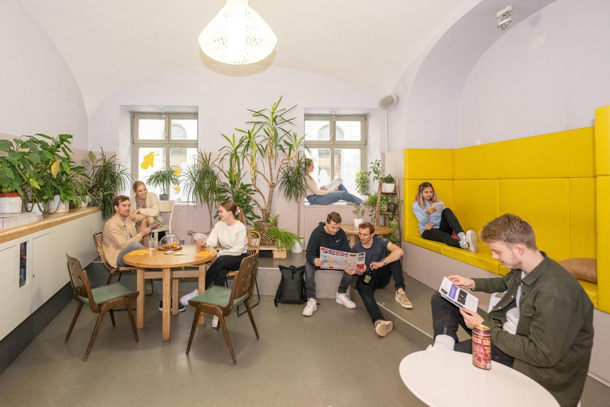 Wombat's Hostel *