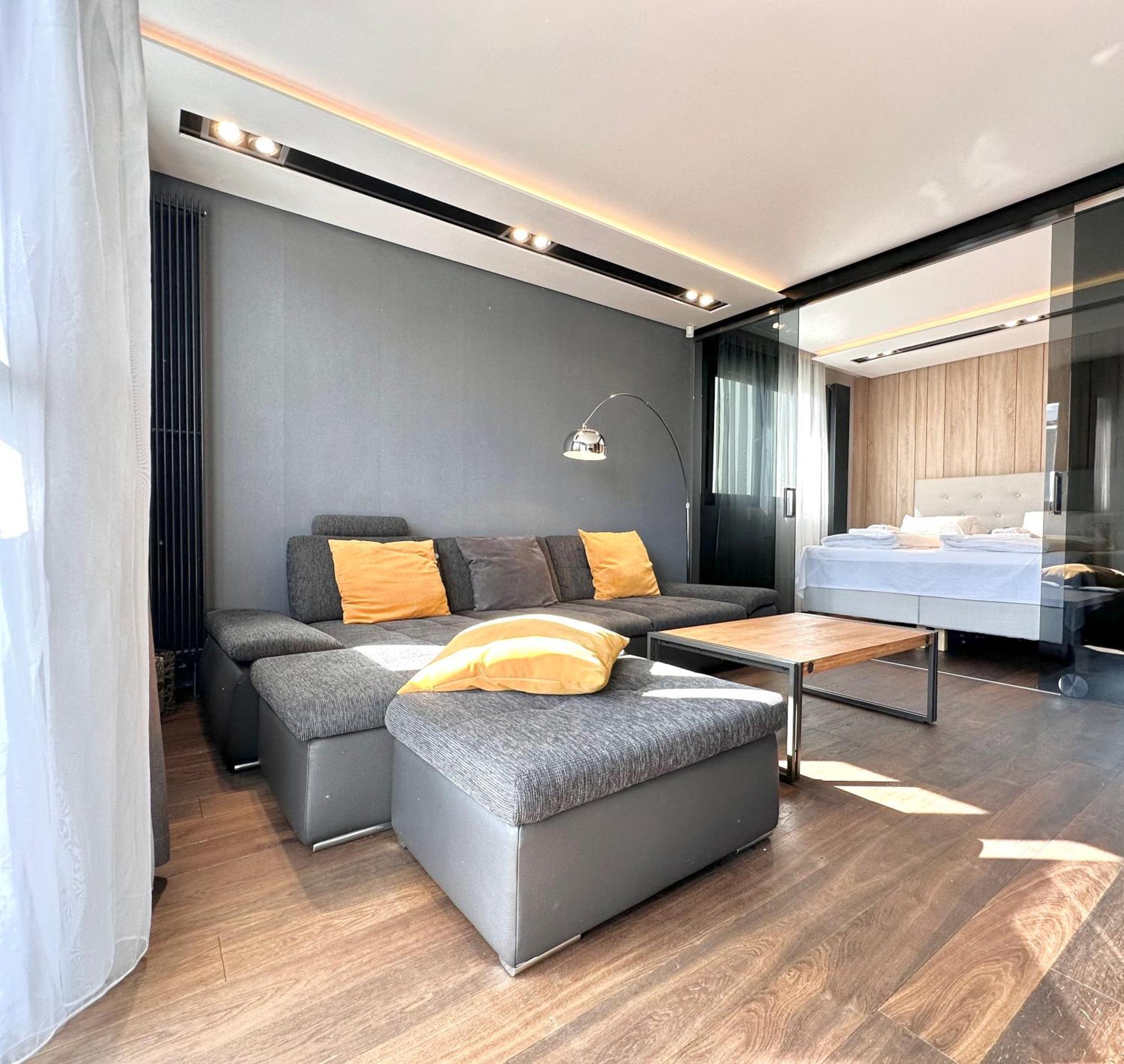 Riverside Luxury Panorama - Smarttv, Fastwifi Lägenhet