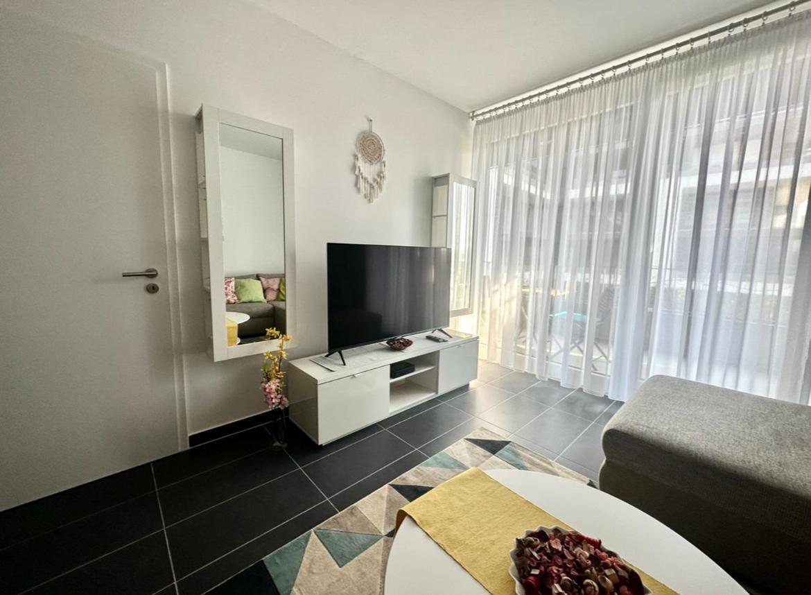 Panorama 2 #w6 #terrace #freeparking