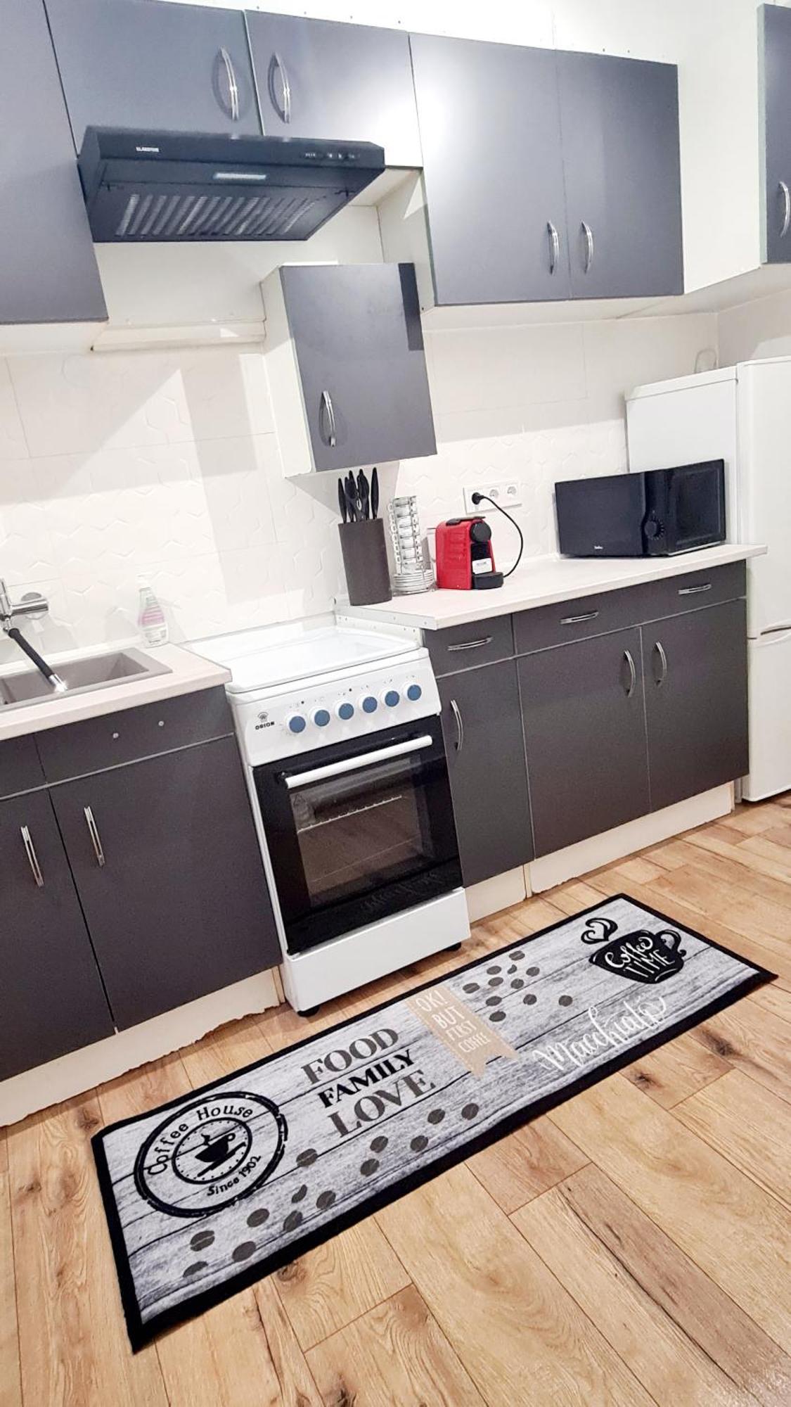 Apartamento 2 Separate Bedrooms And Living Fully Equipped With Ac