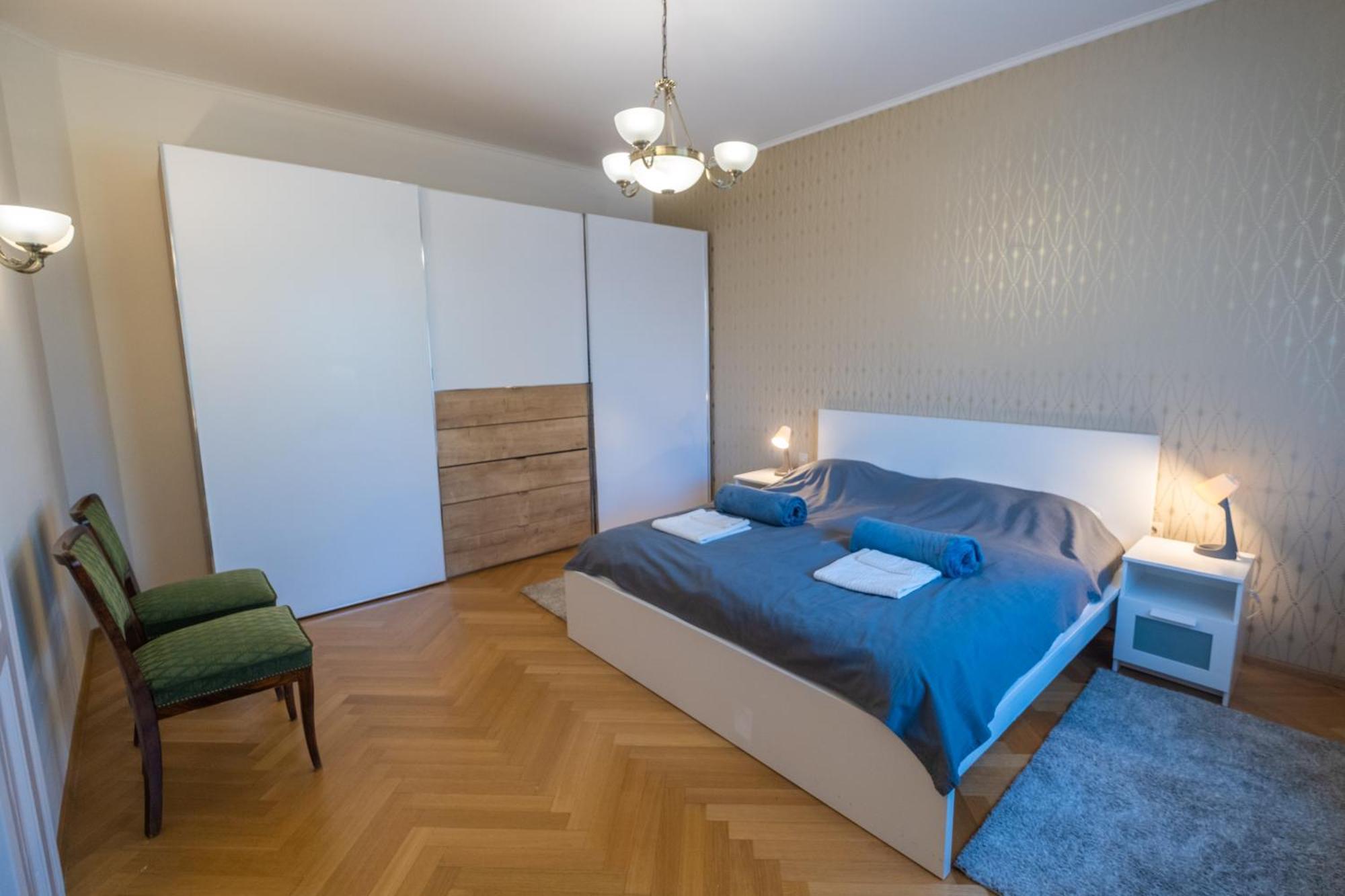 Giovanni's Airport House Villa Budapest