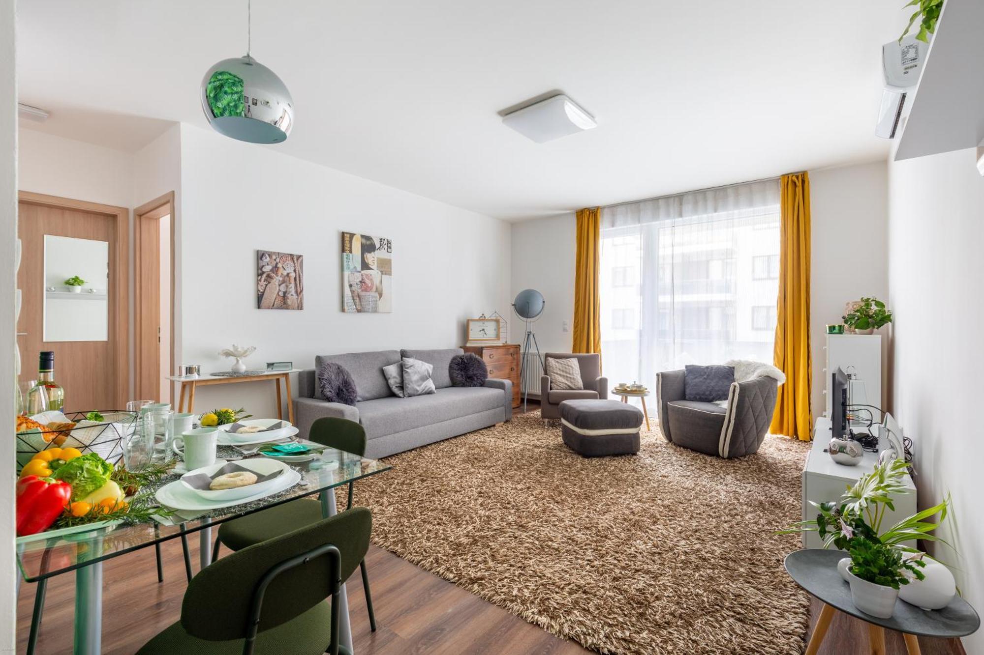 Apartment Bubbly Calm By Stn