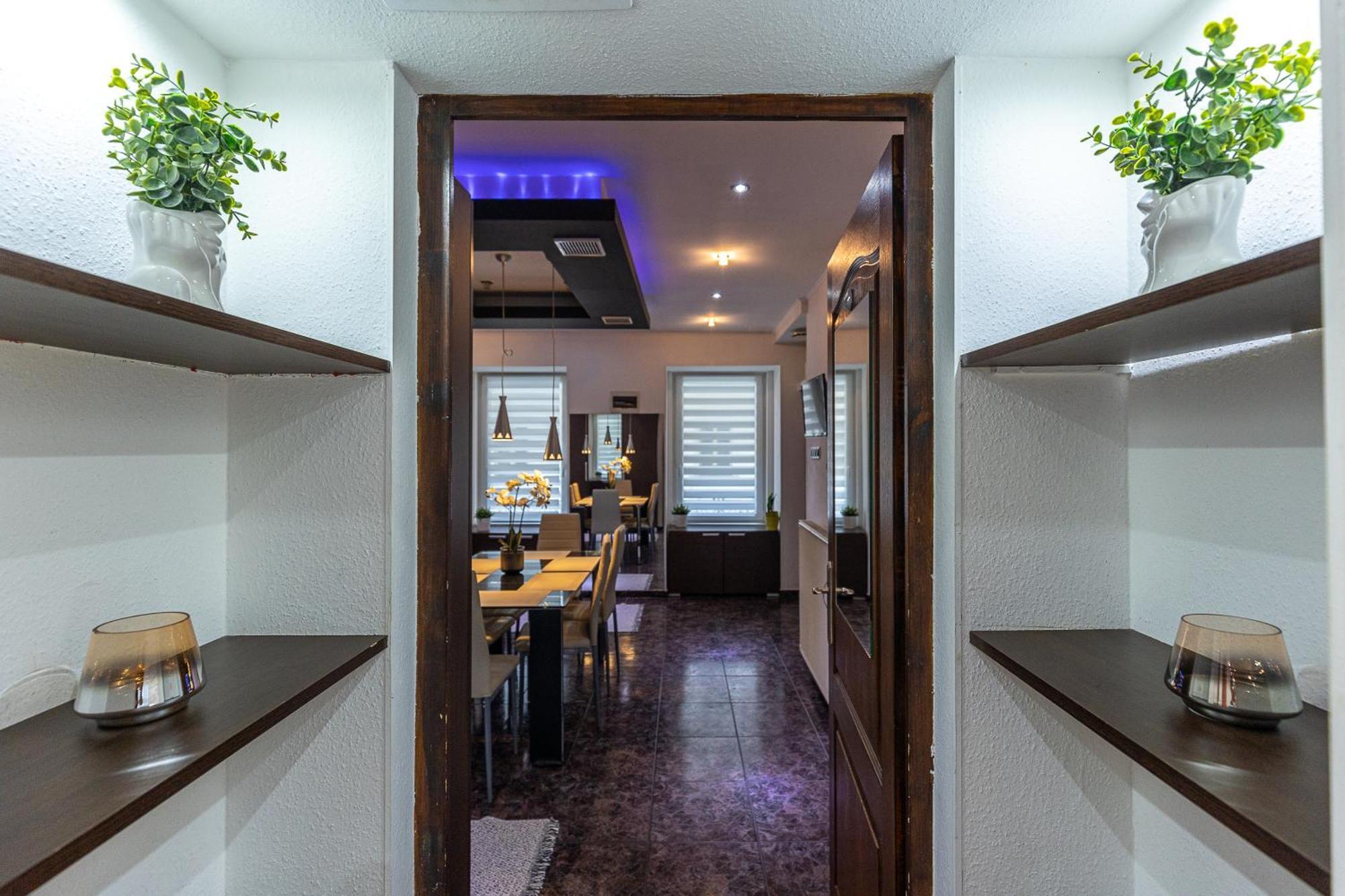Apartman Vibes - 3 Bdrms