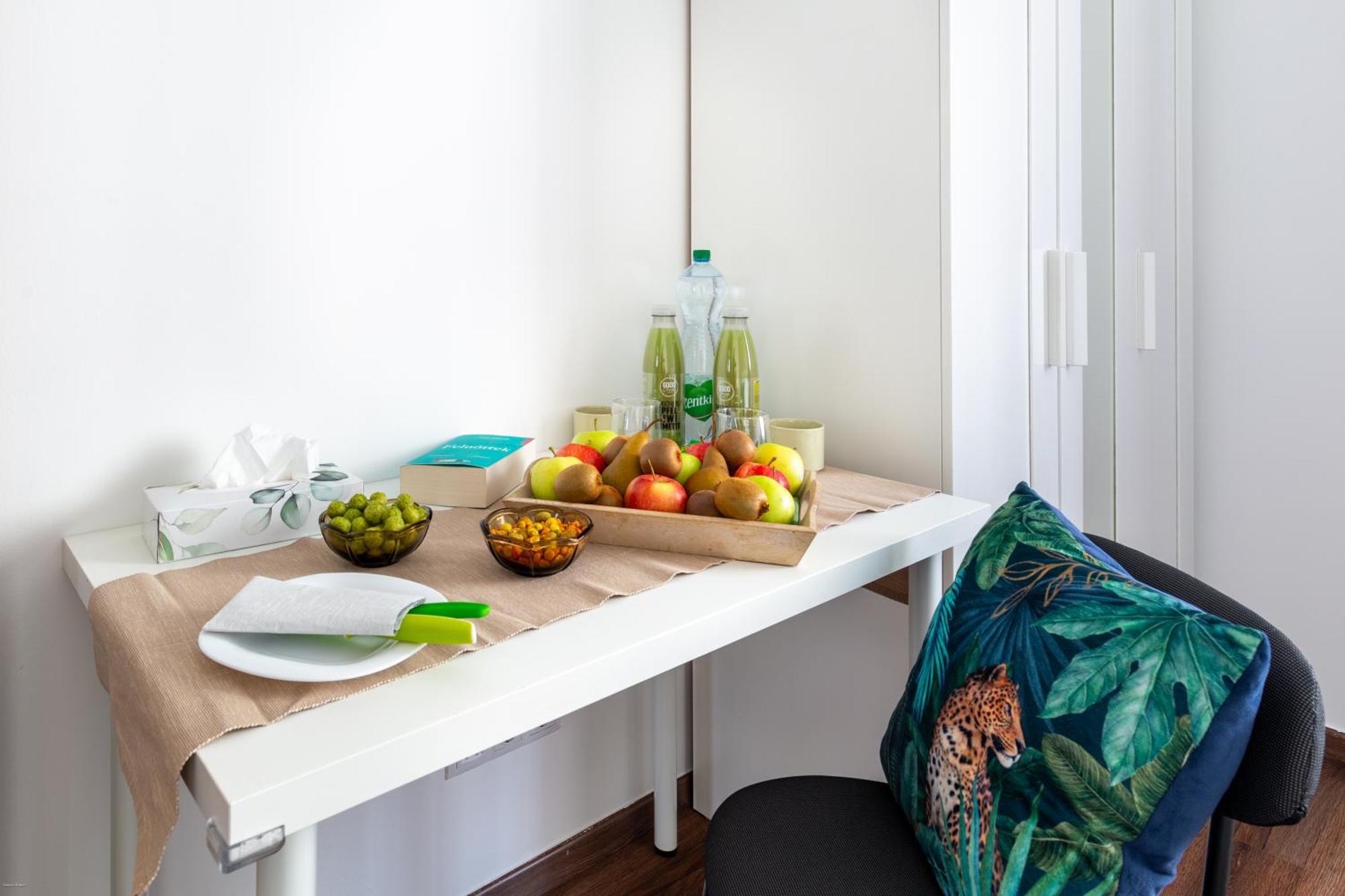Bubbly Calm By Stn Apartment *