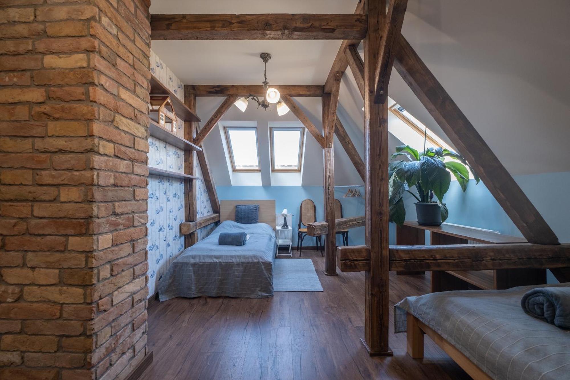 Villa Giovanni's Airport House Budapest