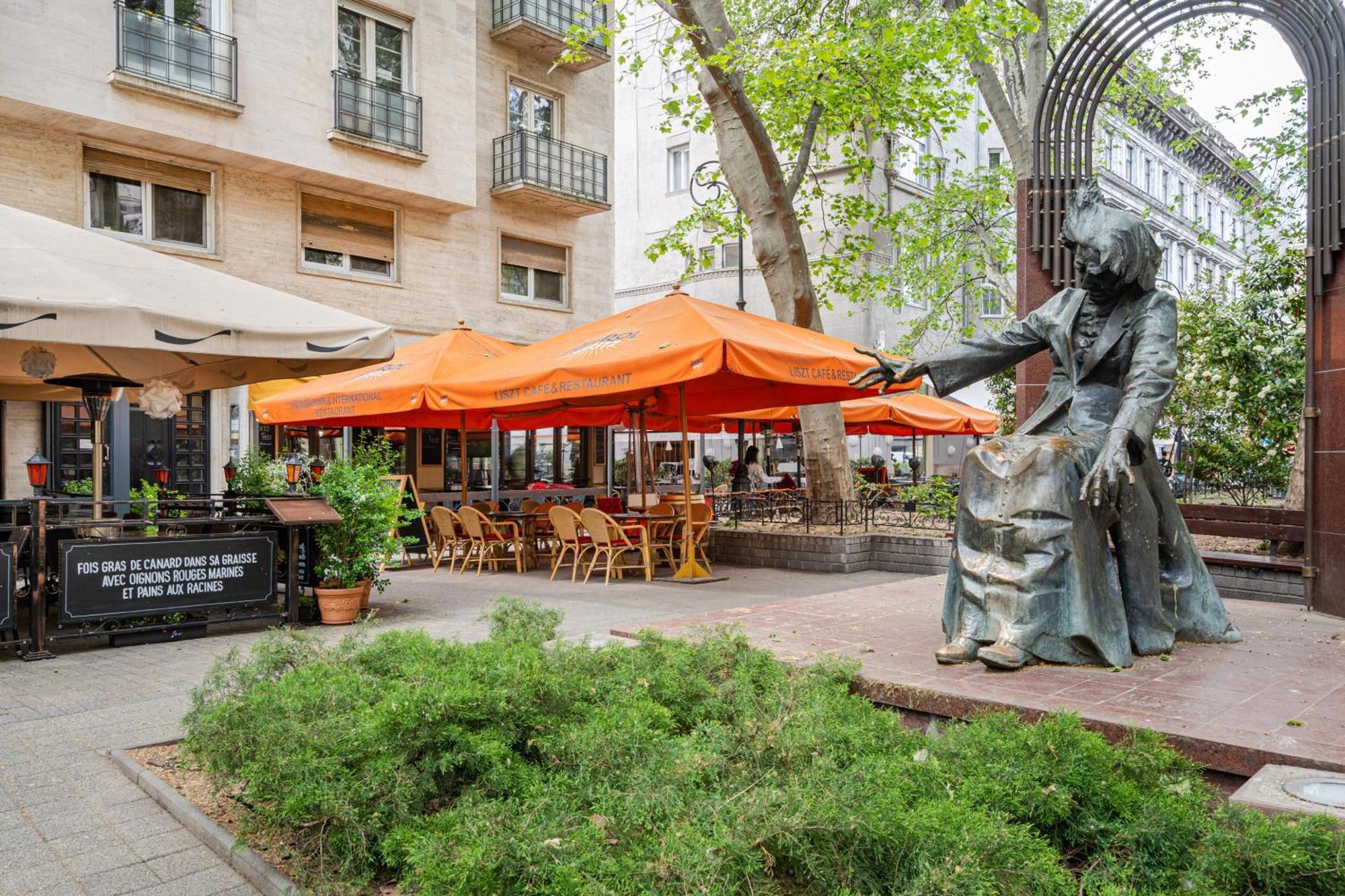 Andrassy Essence Apartamento *