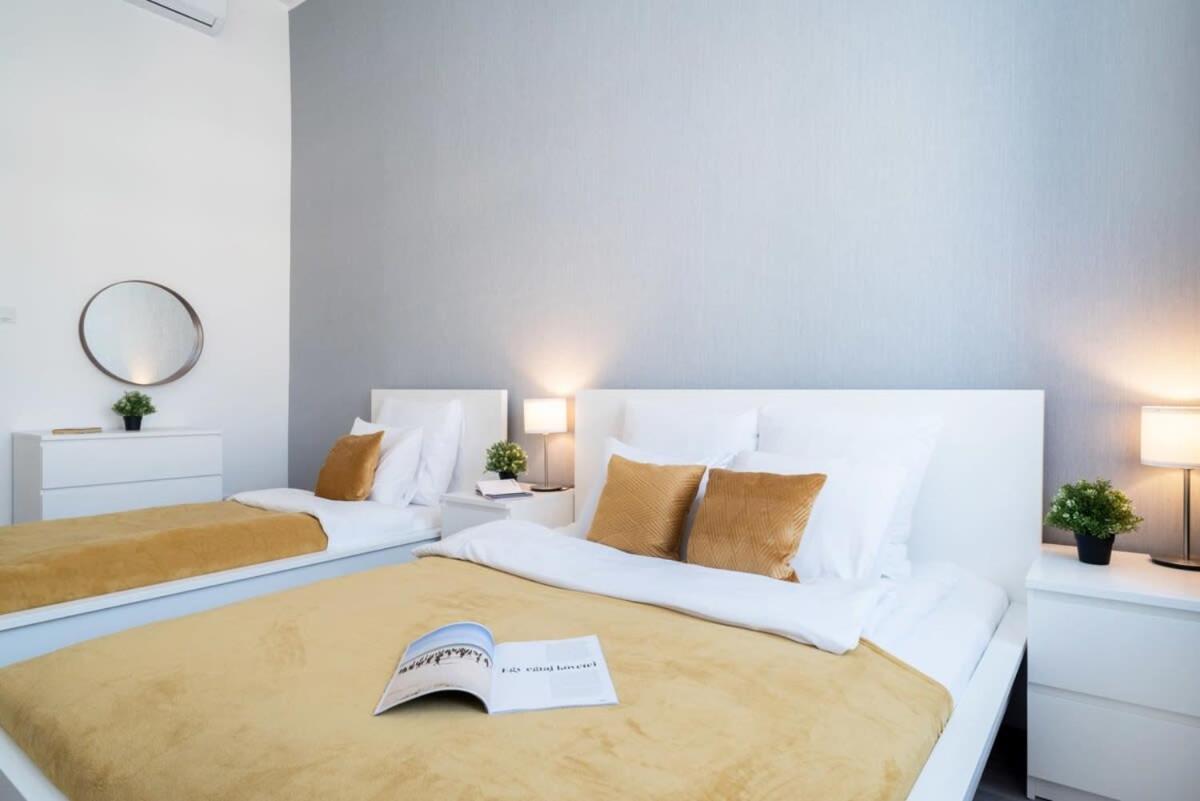 Appartement Large At Perfect Location