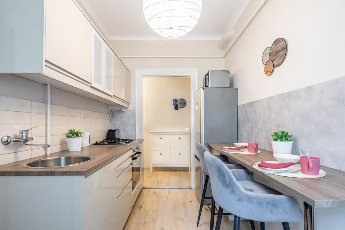 Cozy Stylish Studio For 2 People Apartment Budapest