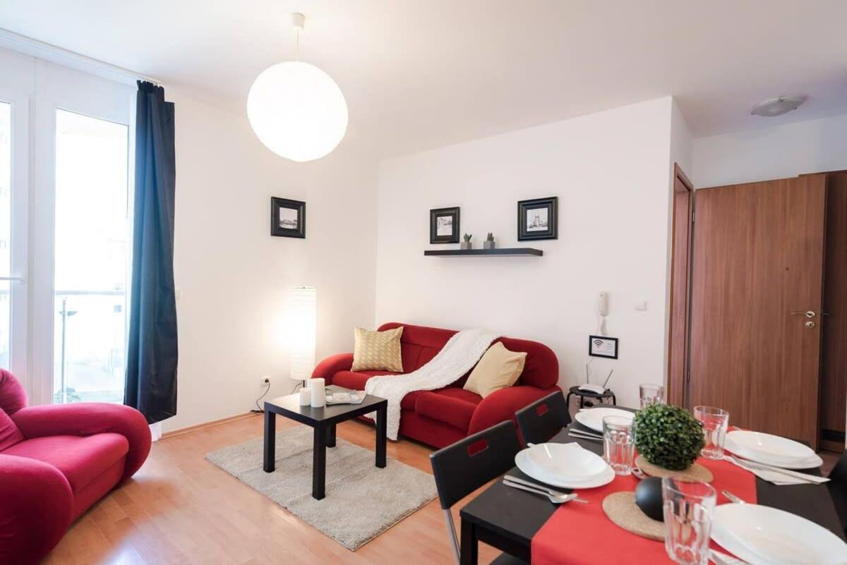 Bright And Homey Ac Near The Center Lejlighed Budapest