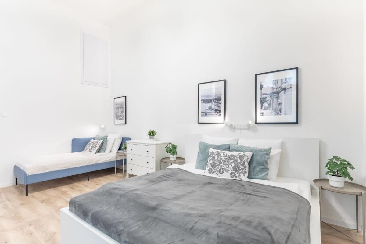 Ultra Modern For 3 Guests