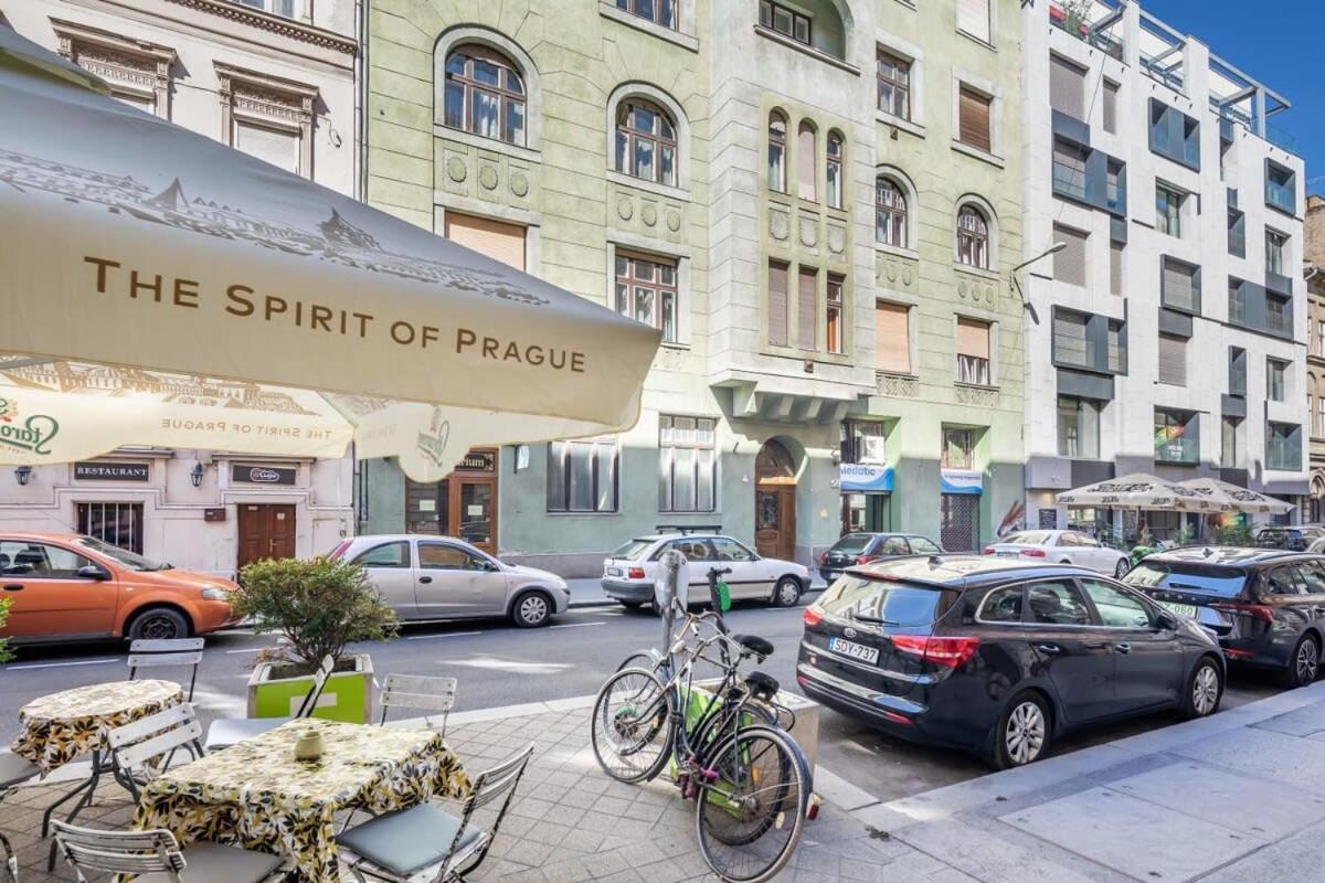 Cozy *top* Location * Budapest