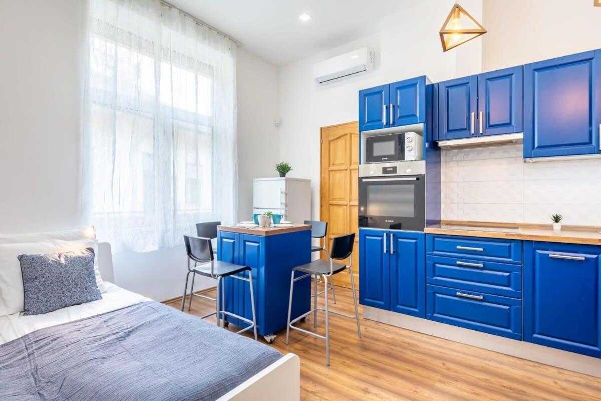 Apartment Cozy *top* Location
