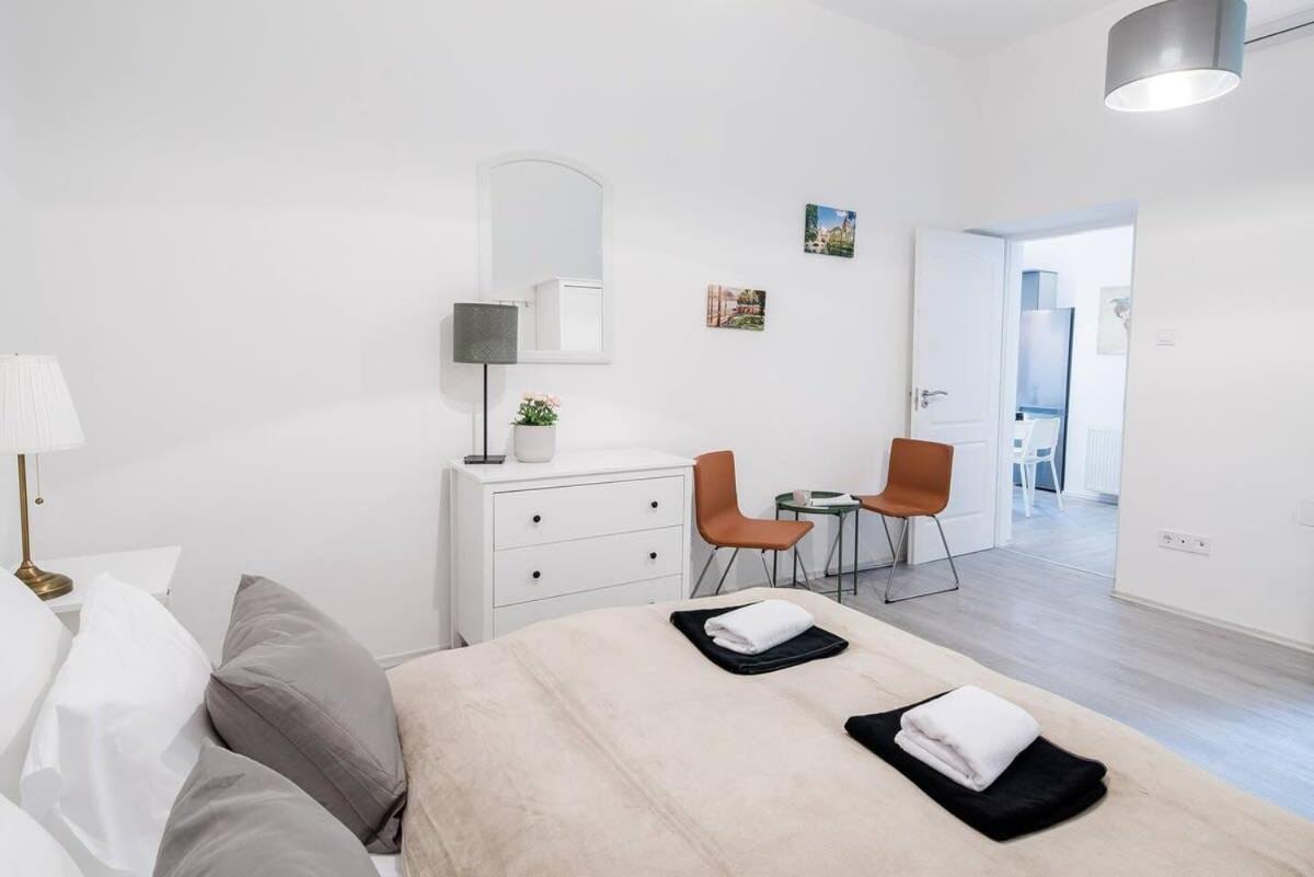 Brand New And Modern Apartment