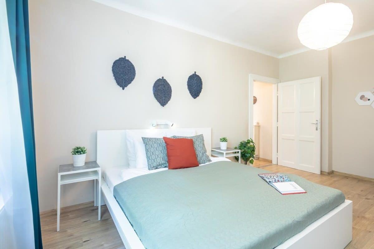 Cozy Stylish Studio For 2 People Lägenhet Budapest