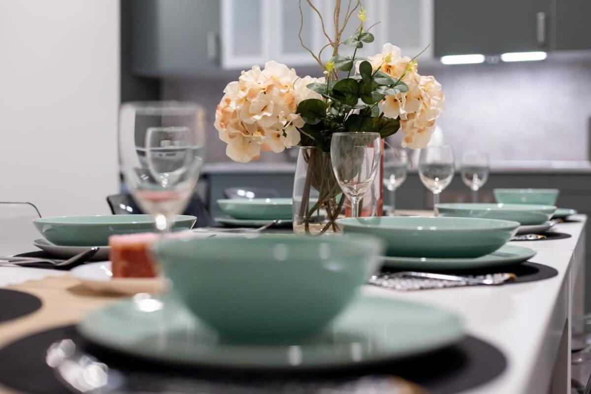 New Stylish And Super Apartment *