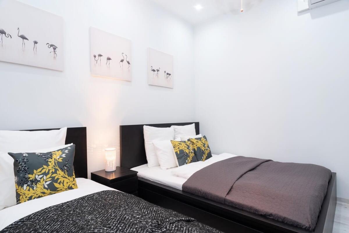 New Spacious At Superb Location * Boedapest