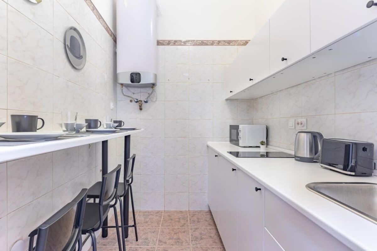 Ultra Modern For 3 Guests